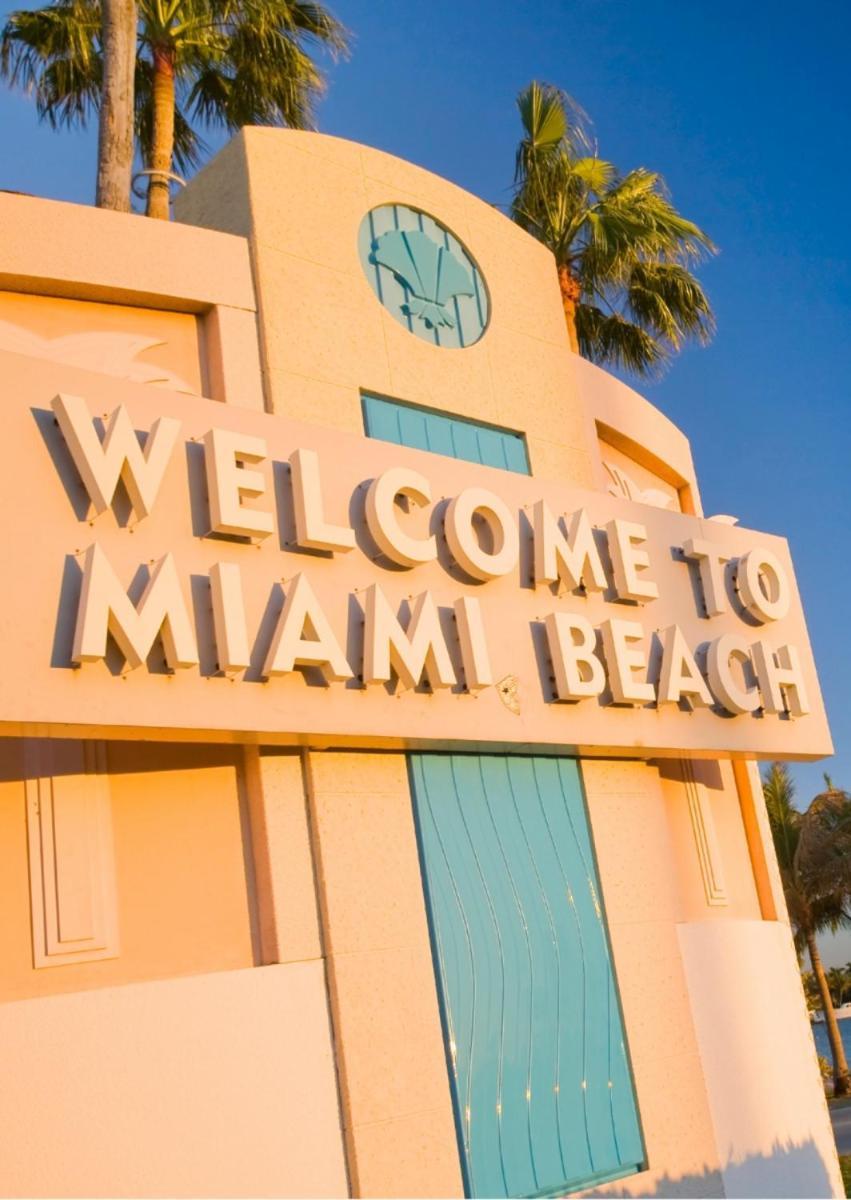 Women Only Rooms - Men Only Rooms - Free Wifi - Coffee Parking - Lockers Miami Eksteriør billede